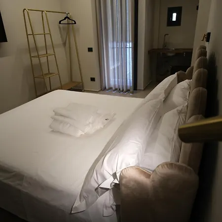 Maison Miris 홈스테이 *
